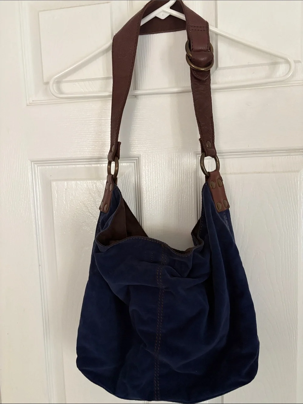 Lucky Brand hobo bag Deep Blue Velvet hardly used 2 inside pockets EXC